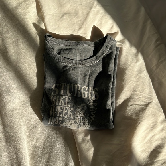 brandy tee - Picture 2 of 2